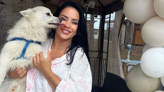 Бившата на Кадиев показа новия