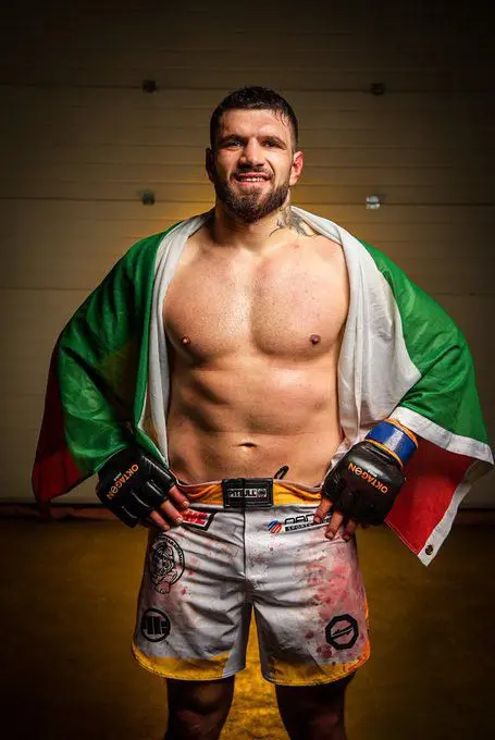 Лазар Тодев нокаутира и пенсионира бивш боец на UFC