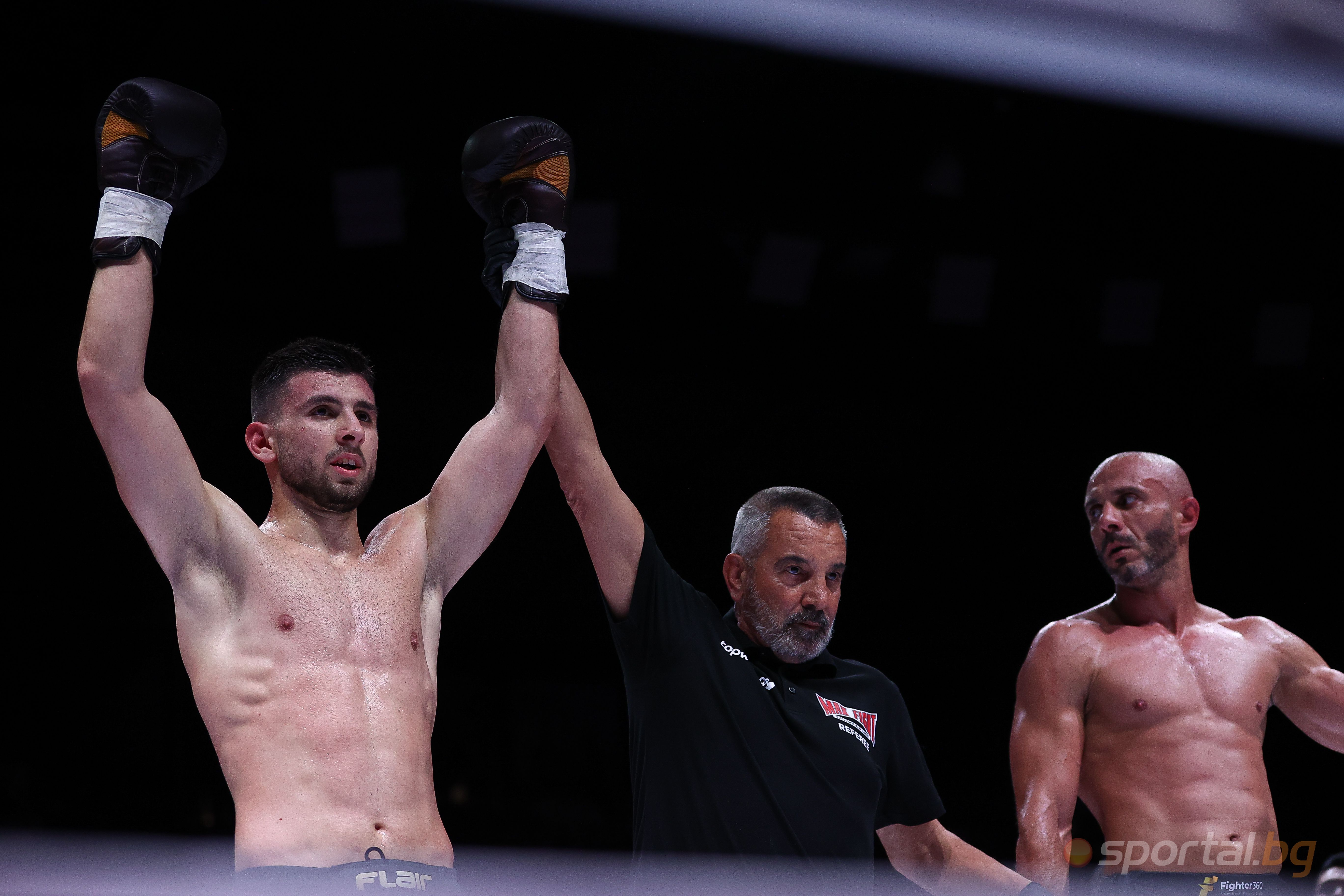 MAX FIGHT се завръща през април