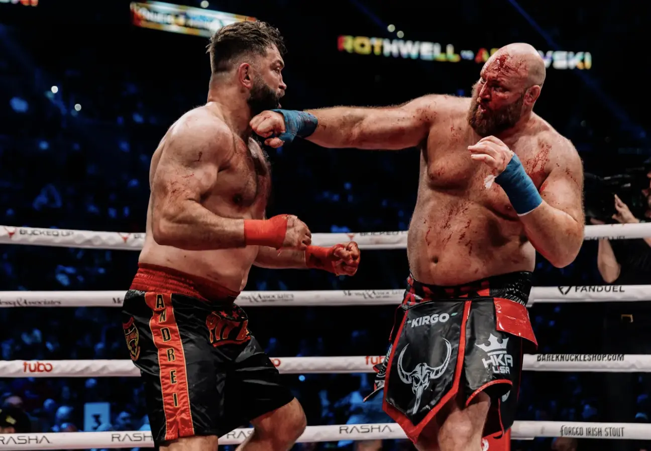 BKFC KnuckleMania 6: Арловски нокаутира Ротуел и завоюва титлата в тежка категория