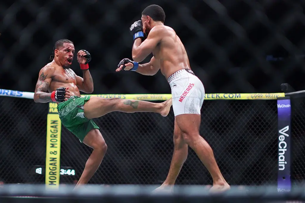 Боец на UFC подаде контестация след съдийска грешка, която промени победата му в равенство