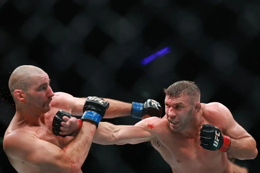 Бивш шампион на UFC: Стрикланд има много добри шансове срещу Чимаев