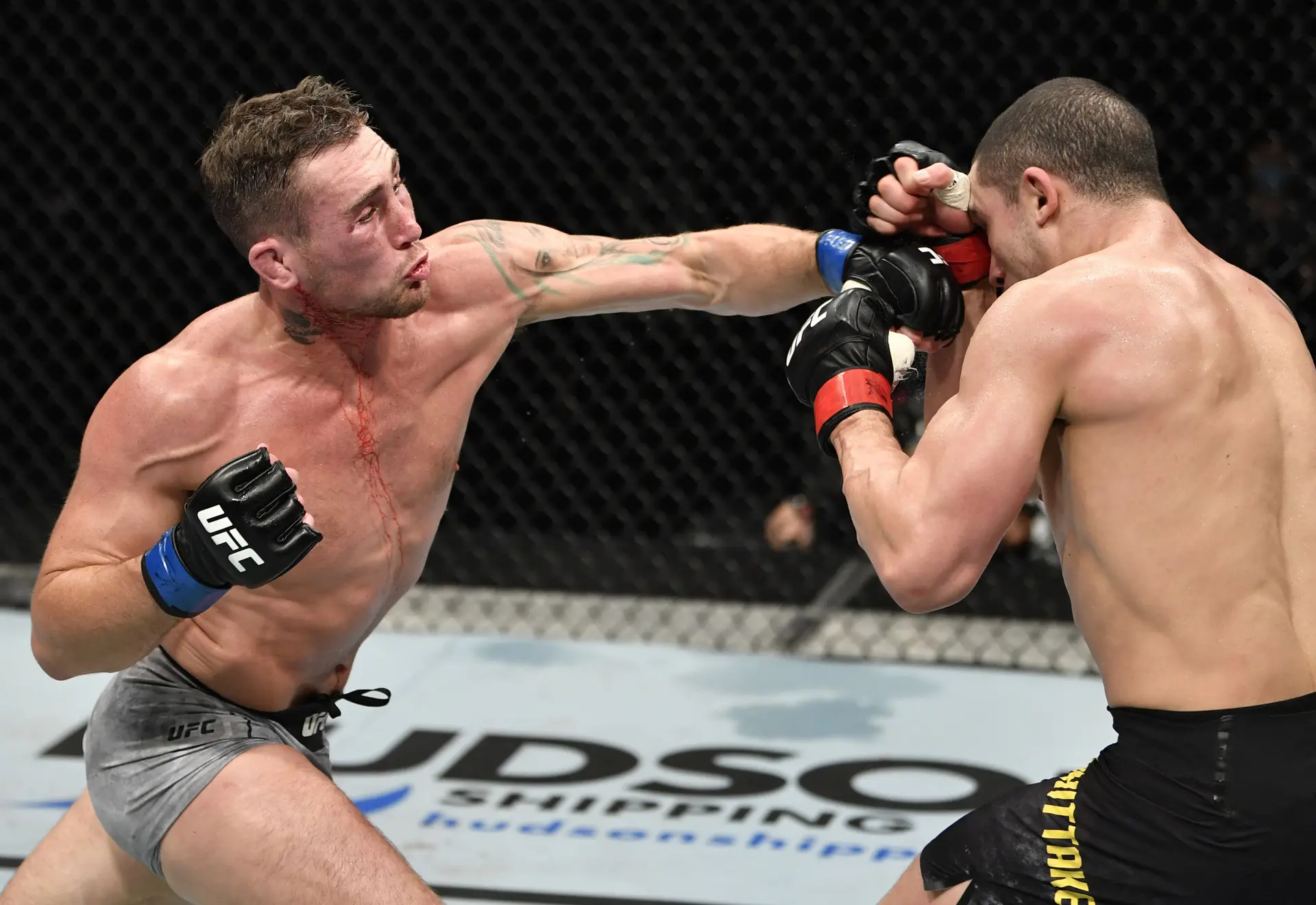 Дарън Тил дебютира в бокса без ръкавици на BKFC 90