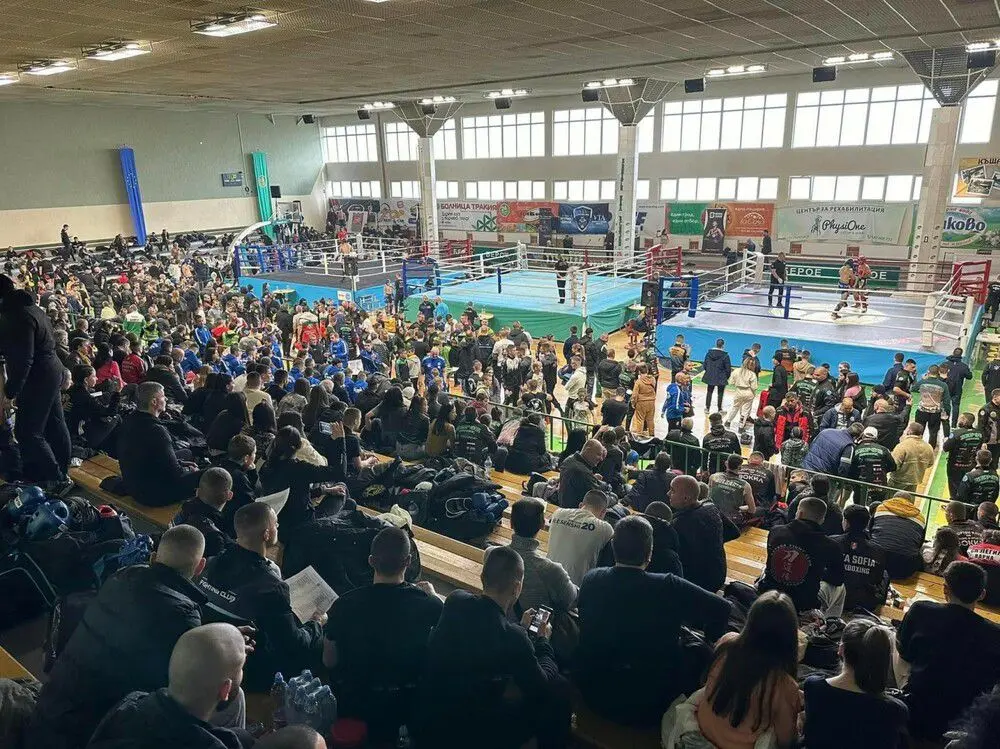 Над 300 бойци ще кръстосат ръкавици на Държавното по кикбокс във Варна