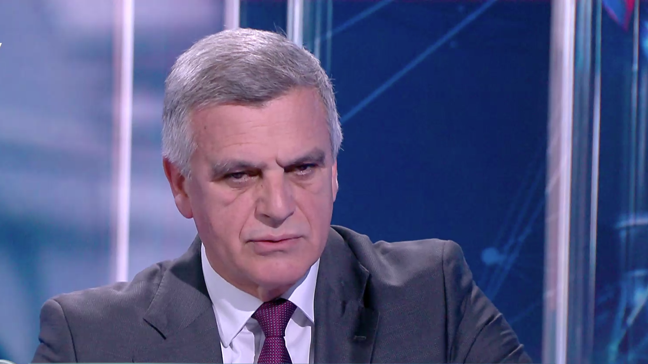 За мен е важното разговорите да бъдат открити, отбеляза Стефан