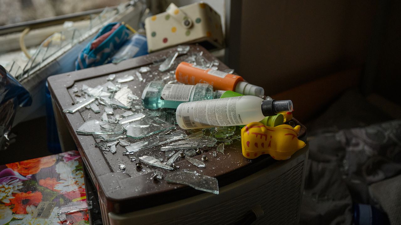 Федоров каза, че двама от ранените са били жени, които