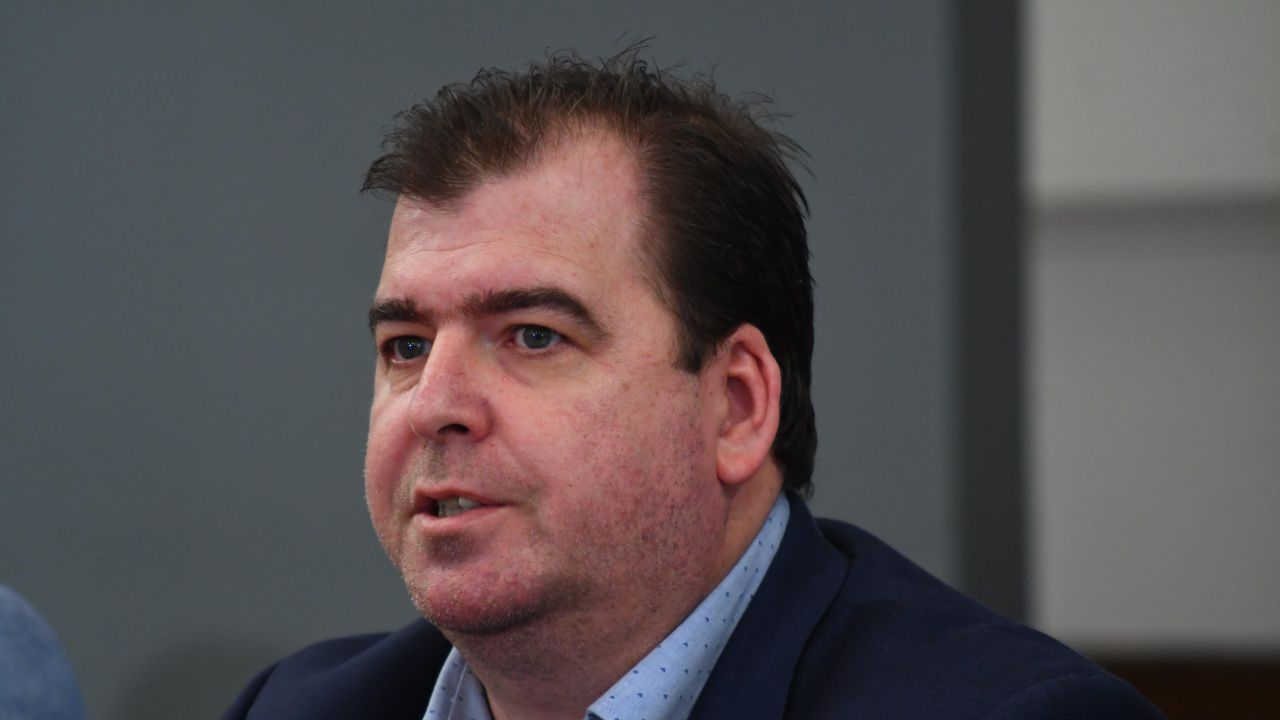 Министър Гечев: Назря моментът за таван на надценките