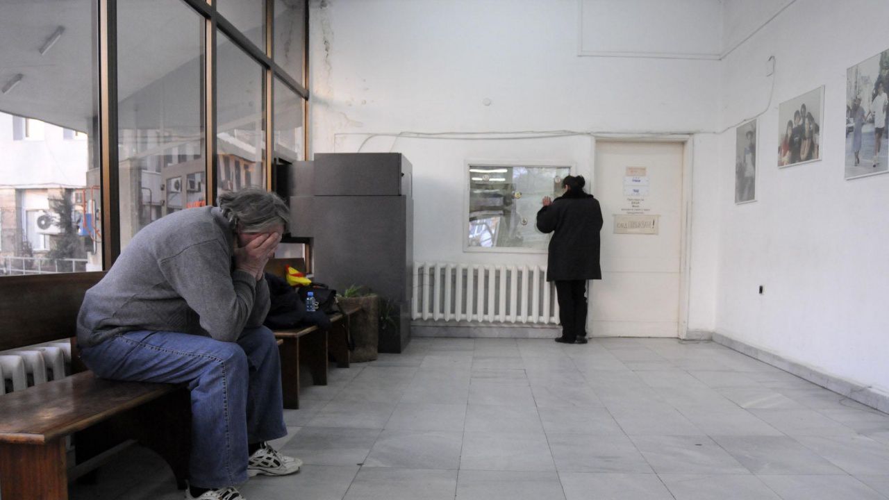 Пациент с тежка бъбречна инфекция е бил върнат от болница в София, започва проверка