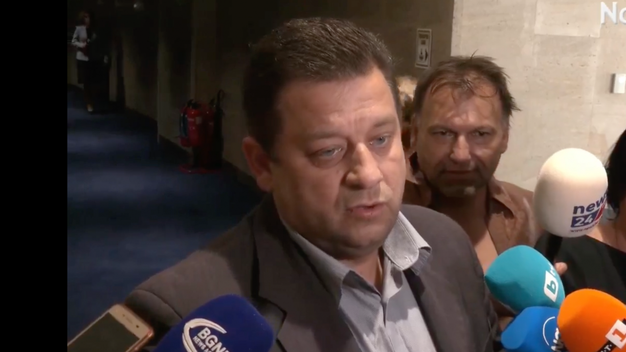 Марков за Ивелин Михайлов: Човек със семпъл ум