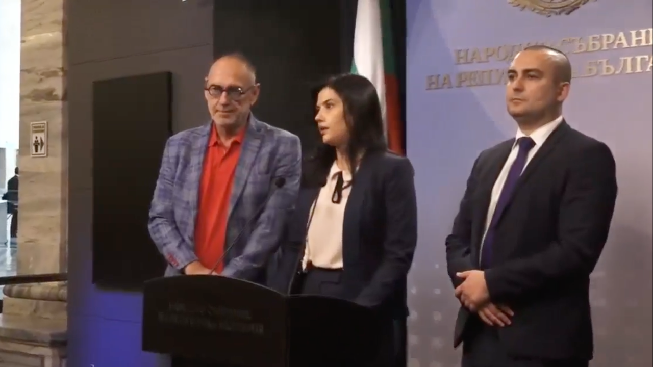 От ГЕРБ скочиха на връщането на 20% ДДС за ресторантите