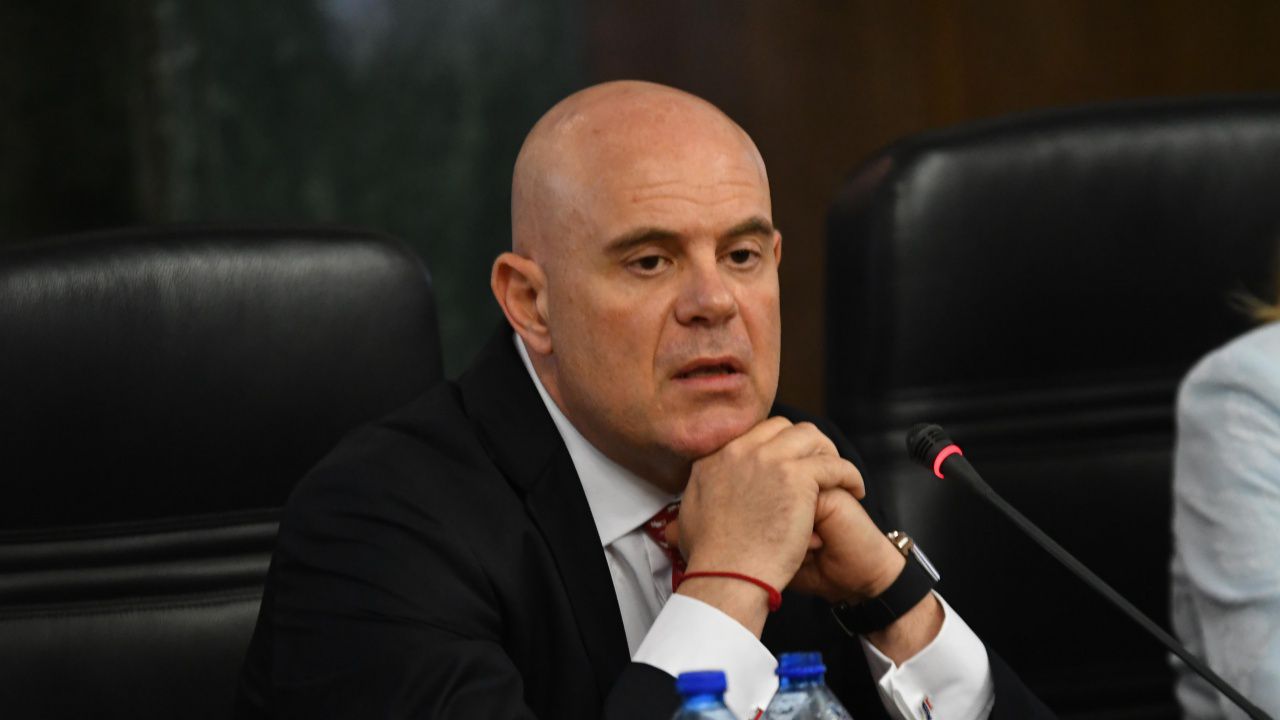 ВСС решава за искането за оставка на Гешев