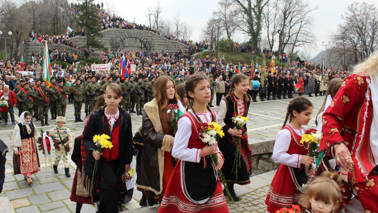 С поход на свободата, концерти и заря Пловдив отбелязва 3 март