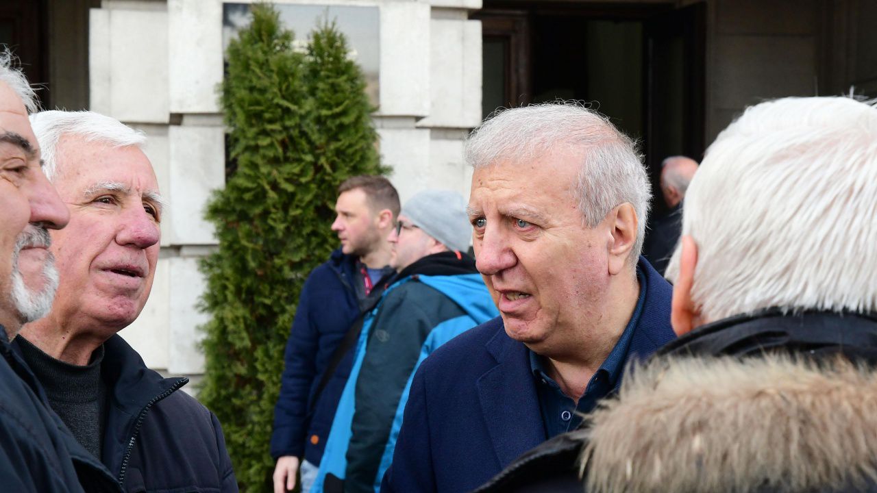 Издигат Александър Томов за кмет на София