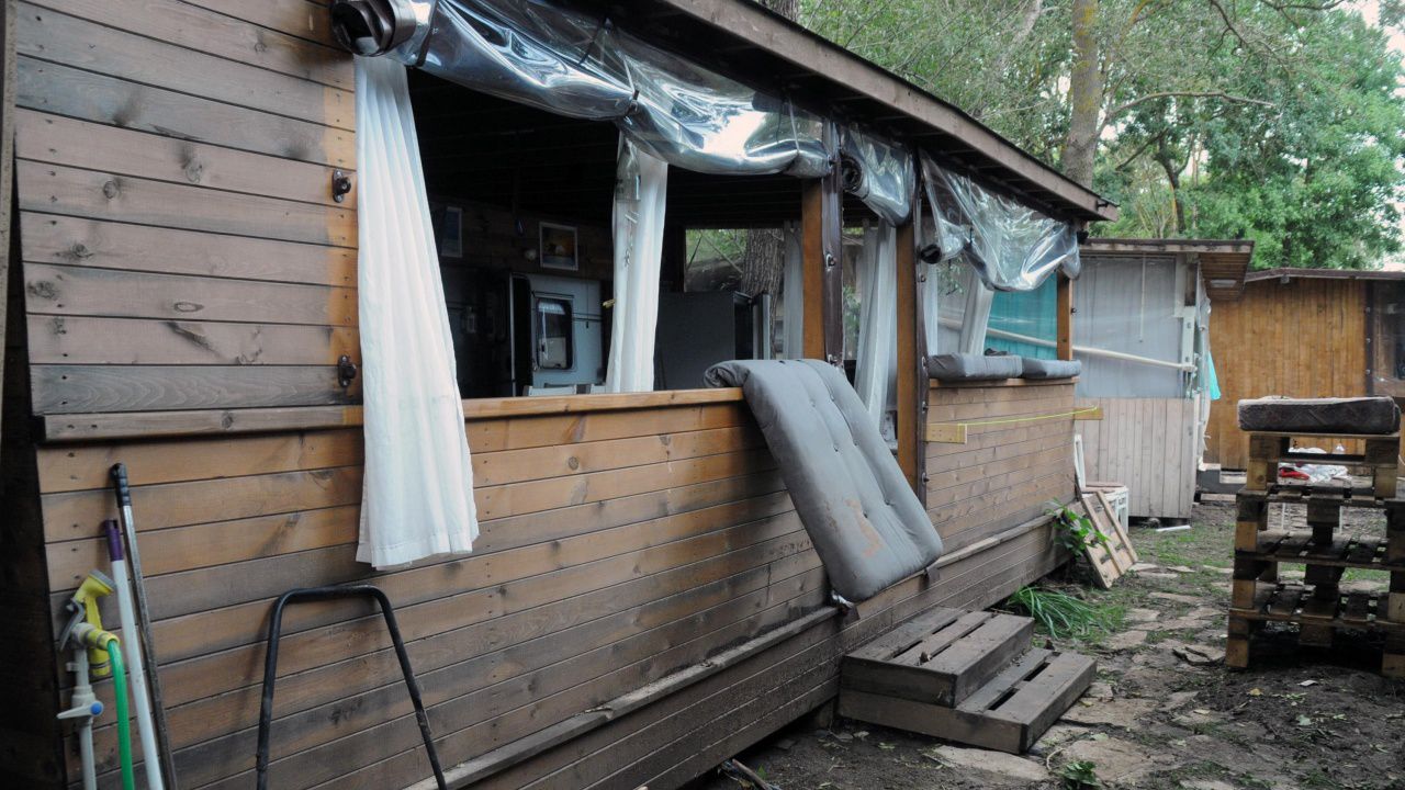 Проверяват сигнал за бедстващи възрастни хора в Царево