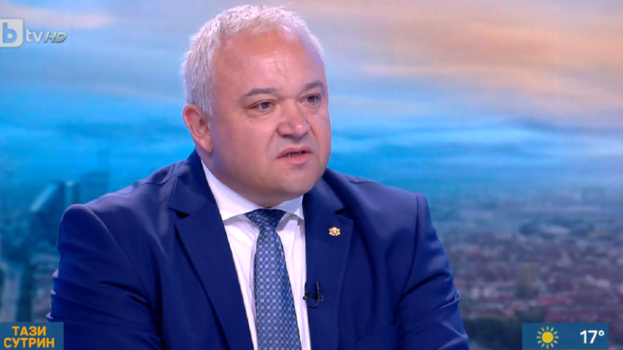 Иван Демерджиев намекна - продължава политическата си кариера?