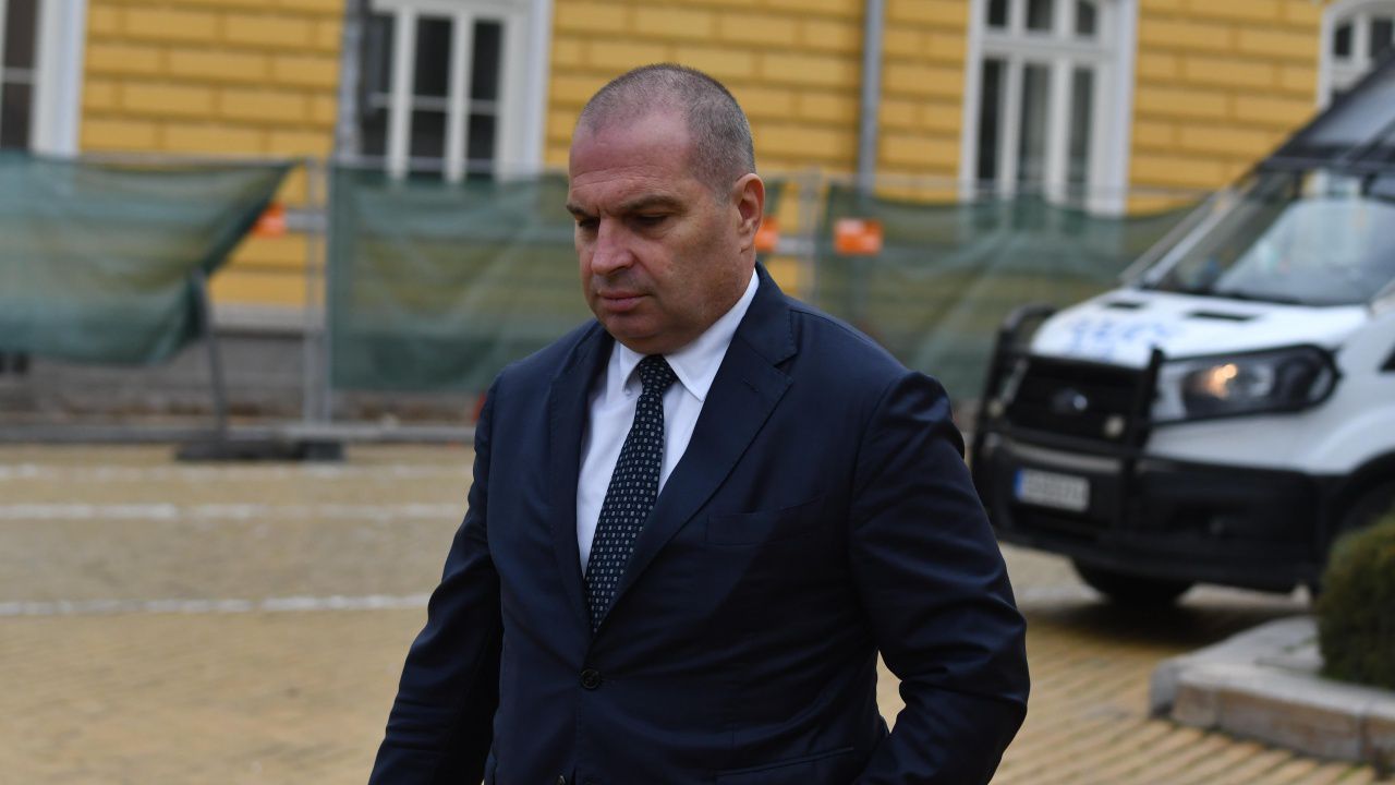 Караджов: Временната комисия за Нотариуса цели нещата да не случват бързо