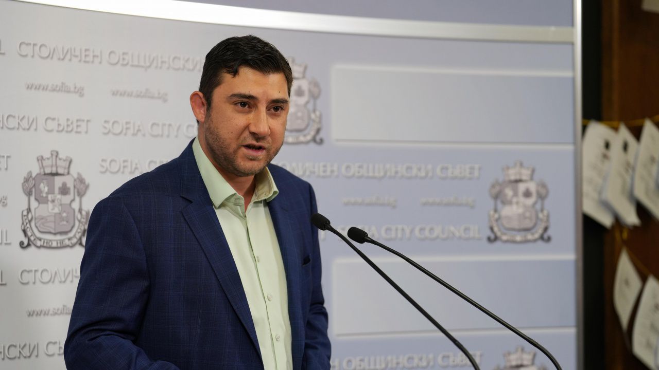 Контрера, ВМРО: „Промяната“ в Столична община криминално свика извънредно заседание на СОС