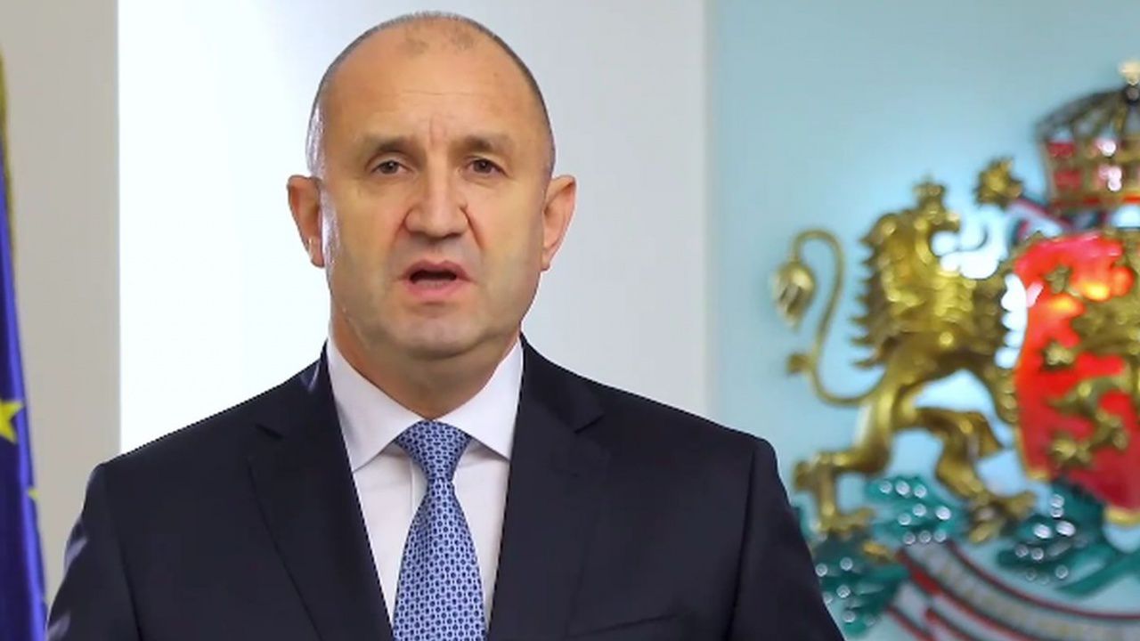 Журналист: Словото на Румен Радев не съдържаше нищо ново и това е „поредната година, в която той е недоволен"