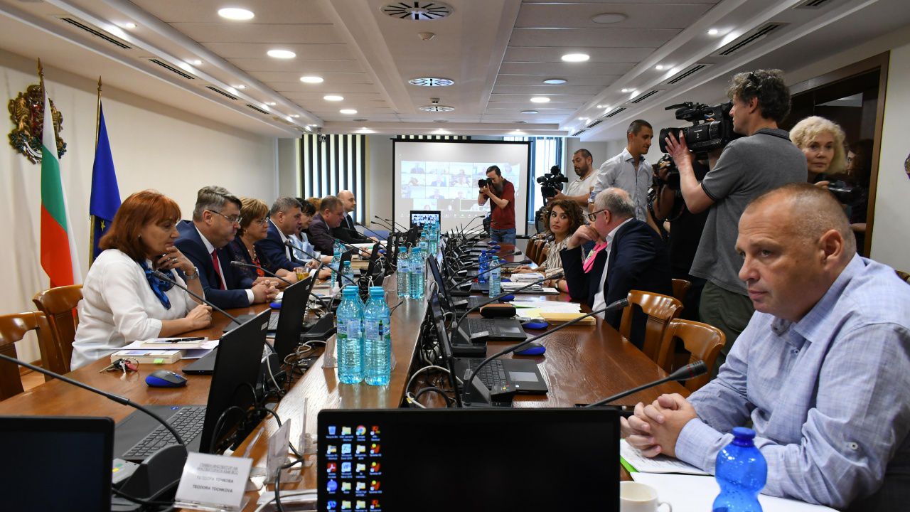 Прависти: Не бива да се открива процедура за главен прокурор преди избор на нов ВСС
