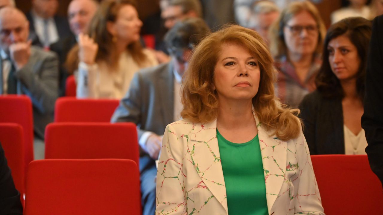 Илияна Йотова: Остава надеждата България да има добро и силно правителство, което да се ползва с доверието на хората