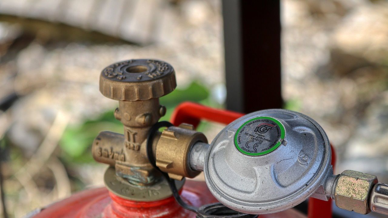 Изтичане на газ край Ихтиман