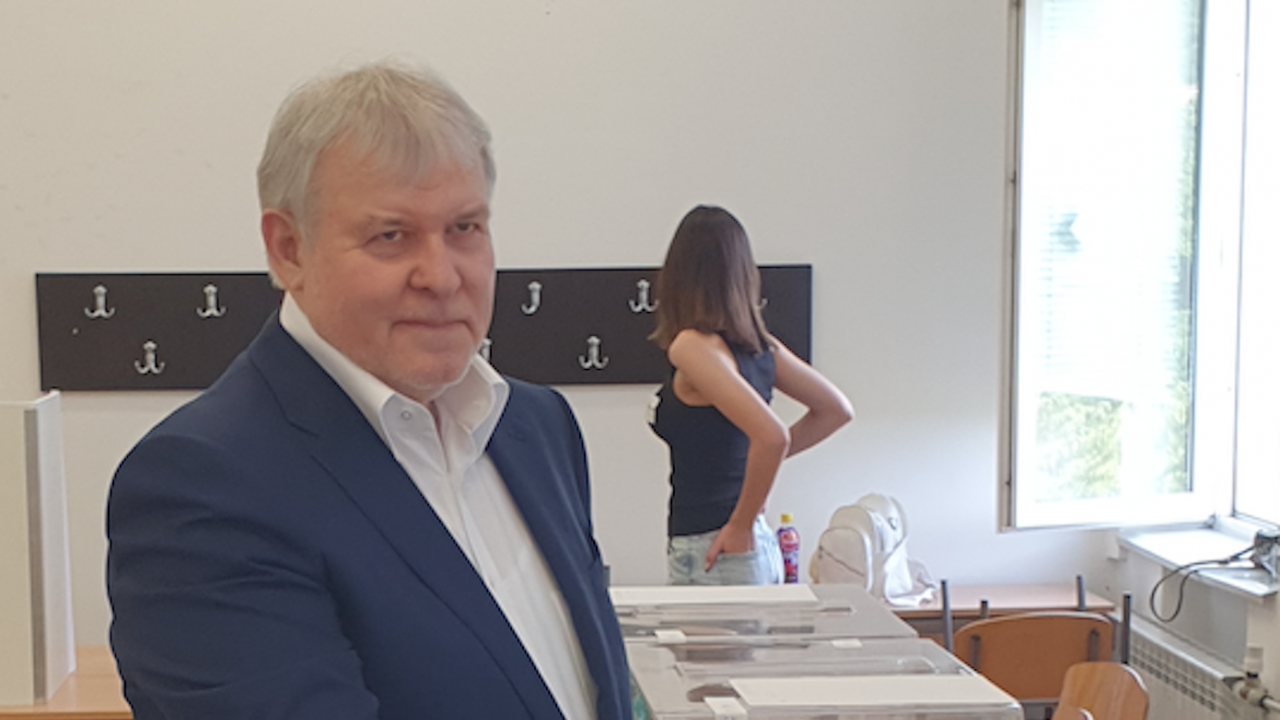 Румен Христов: Гласувах за стабилно мнозинство
