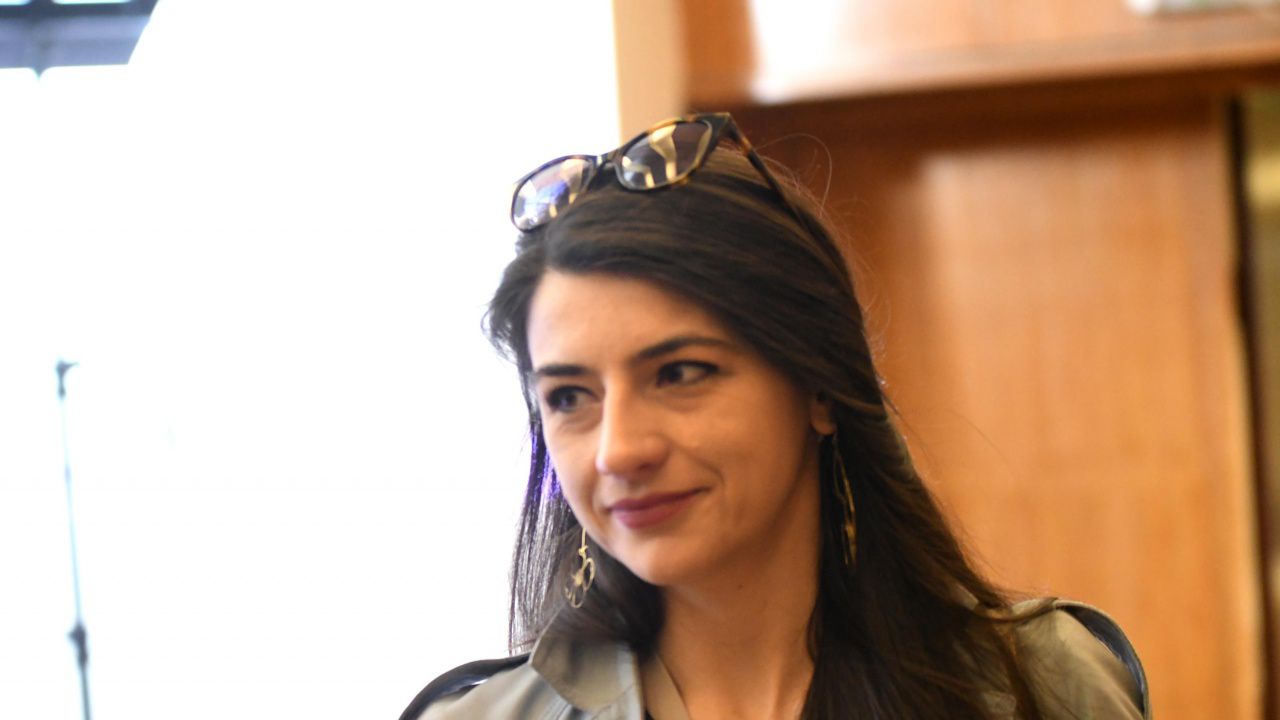 Лена Бориславова: Вместо Желязков да действа, както трябва, служи на Борисов и Пеевски