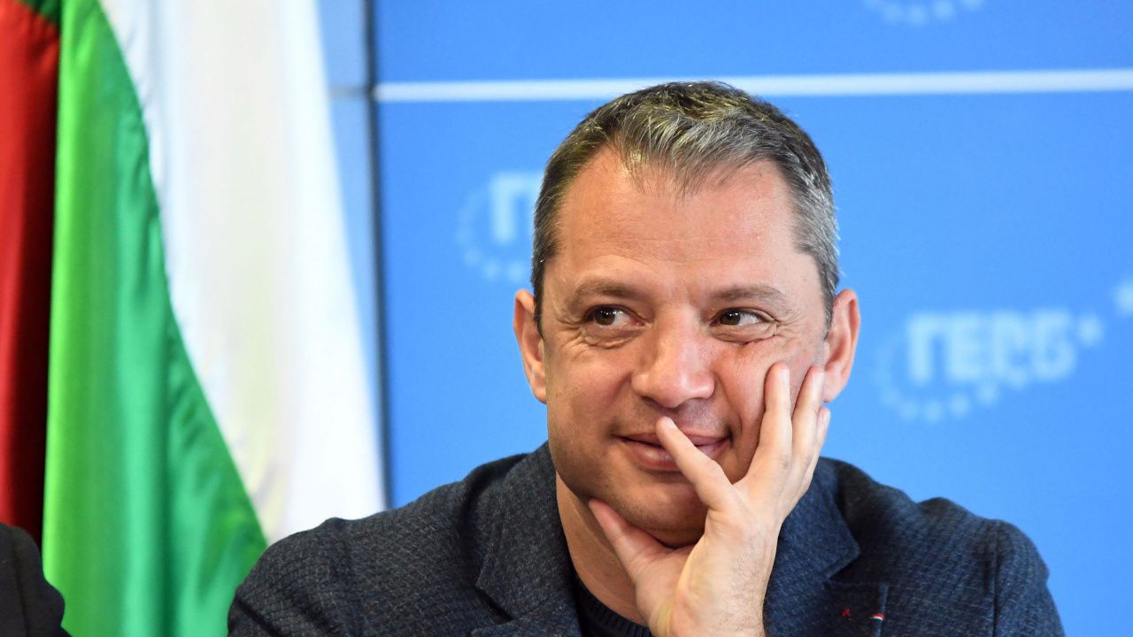 Делян Добрев: Ден преди 2-часов дебат - Денков се уплаши и нещата пропаднаха