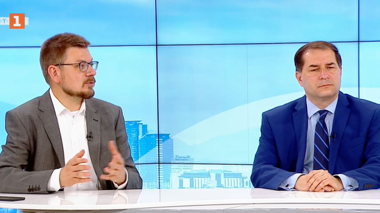 Доц. Борислав Цеков за промените в Конституцията: Правилно намерение, ограничаващо президента