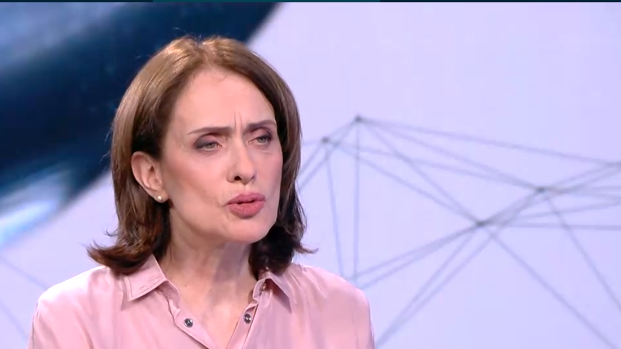 Надежда Нейнски: Не можем да очакваме членство в Шенген по суша