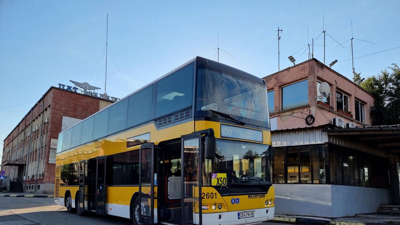 Двуетажният автобус се завръща от днес по линия Х50