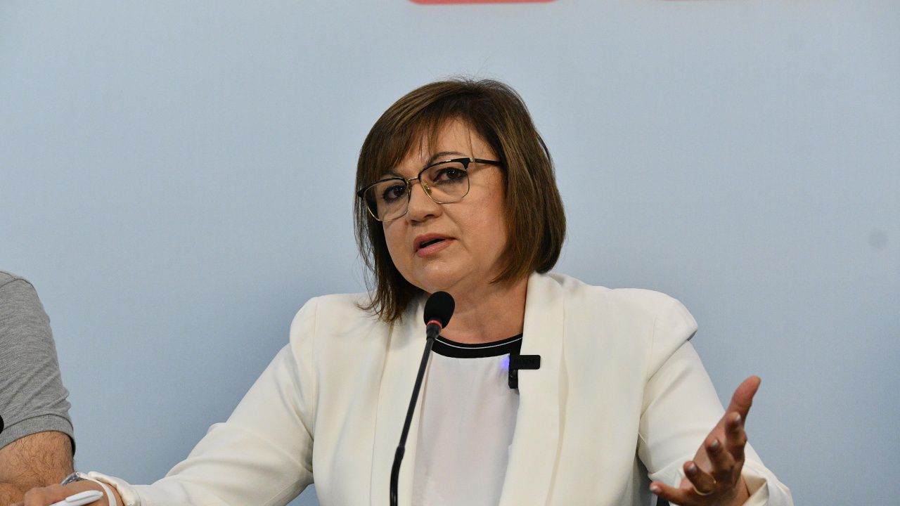 На косъм от наказание се разминаха Корнелия Нинова и Свиленски