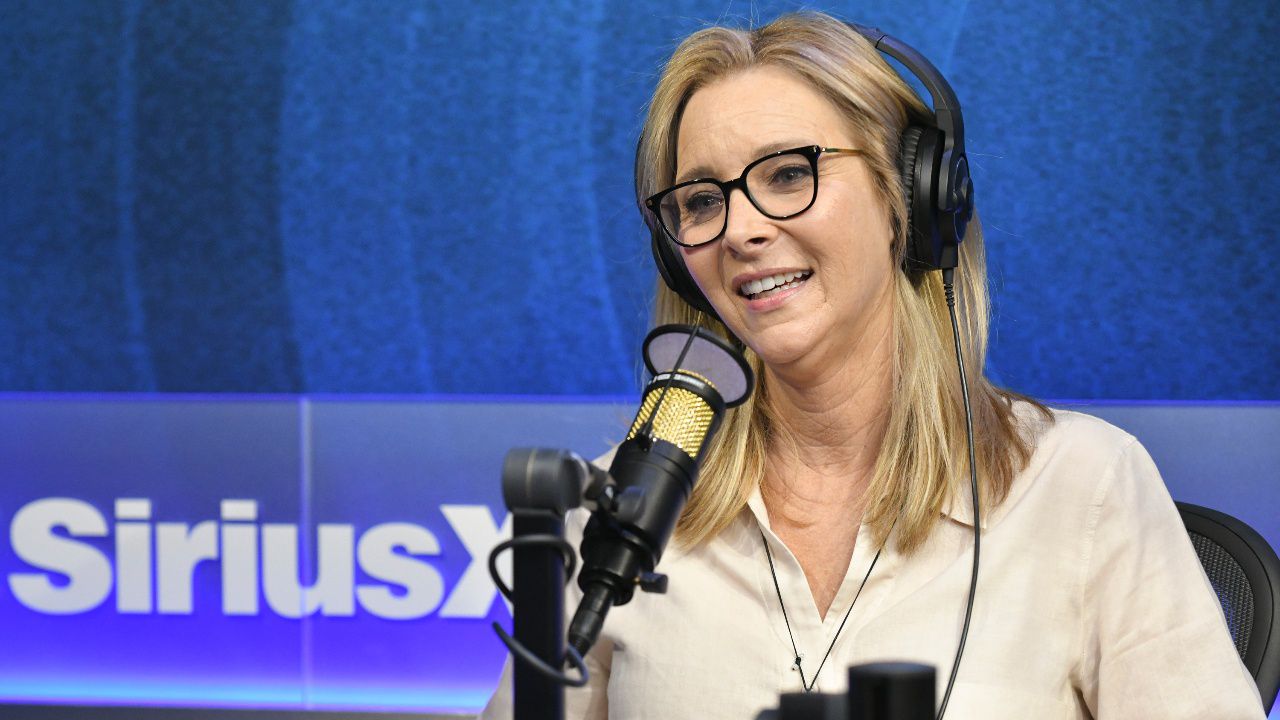 Лиса Кудроу сподели своята версия за внезапната смърт на Матю Пери