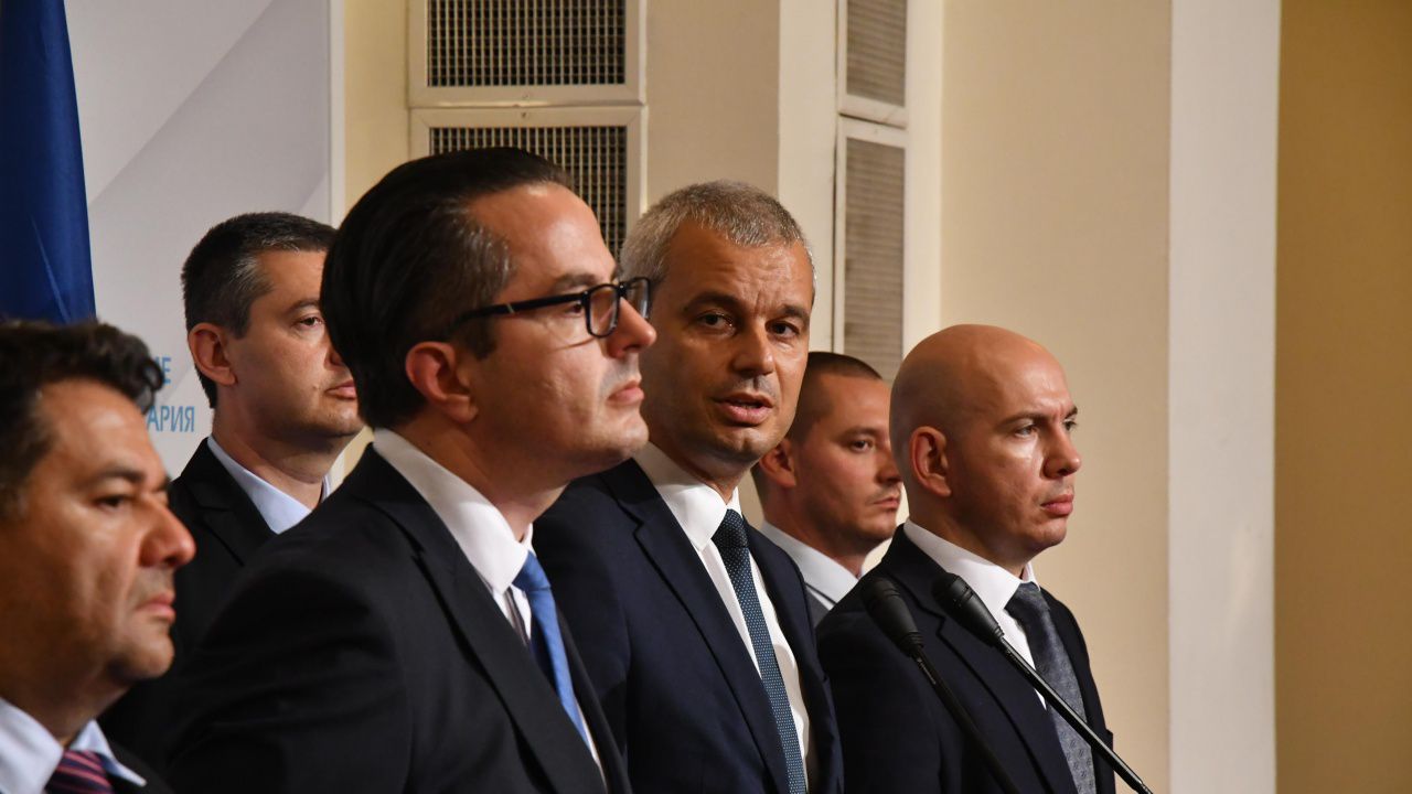 След ветото за БТР-ите за Украйна: "Възраждане" към президента: Благодарим за подкрепата!