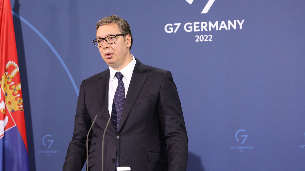 Партията на сръбския президент е с най-голяма  подкрепа в страната