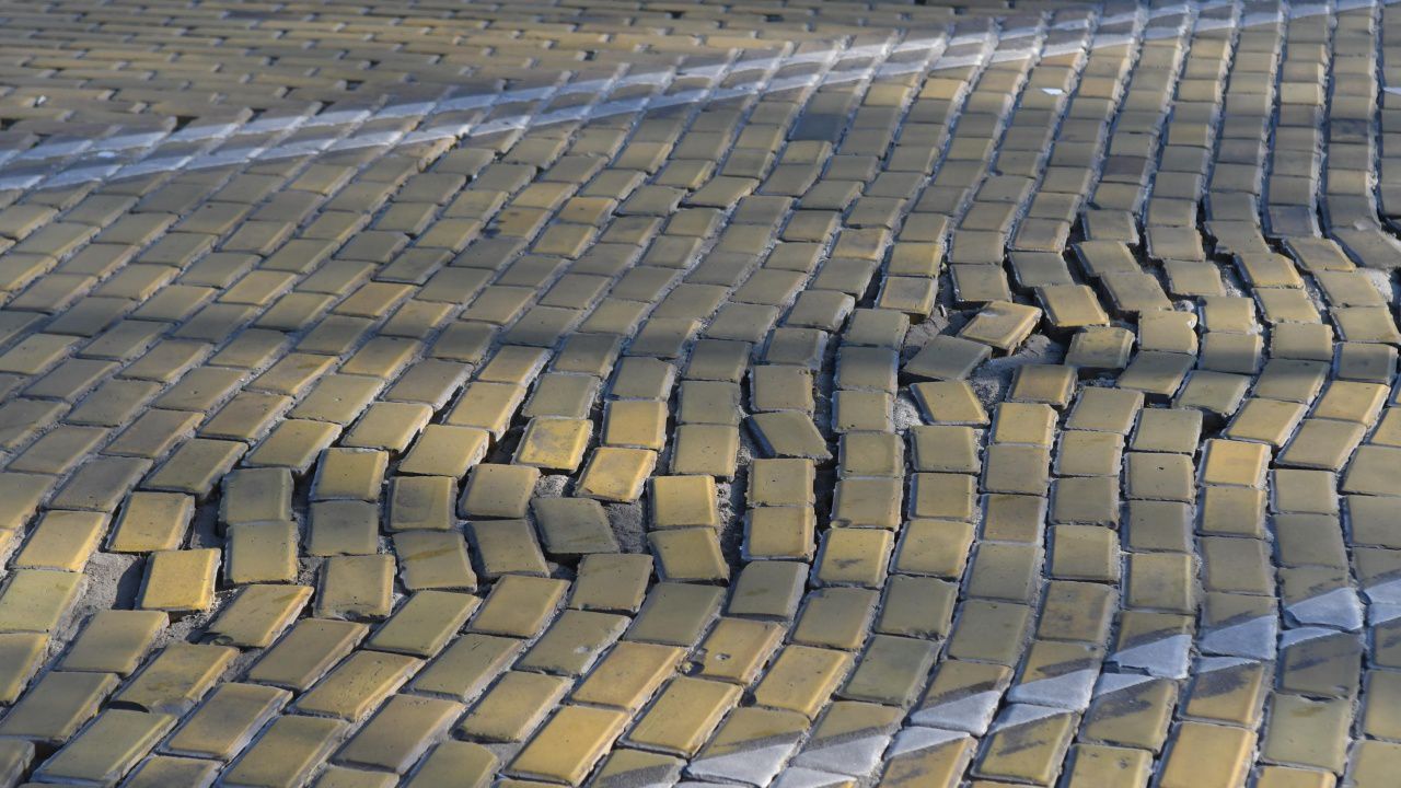 Столична община с пояснение за евро разследването на ремонта на жълтите павета