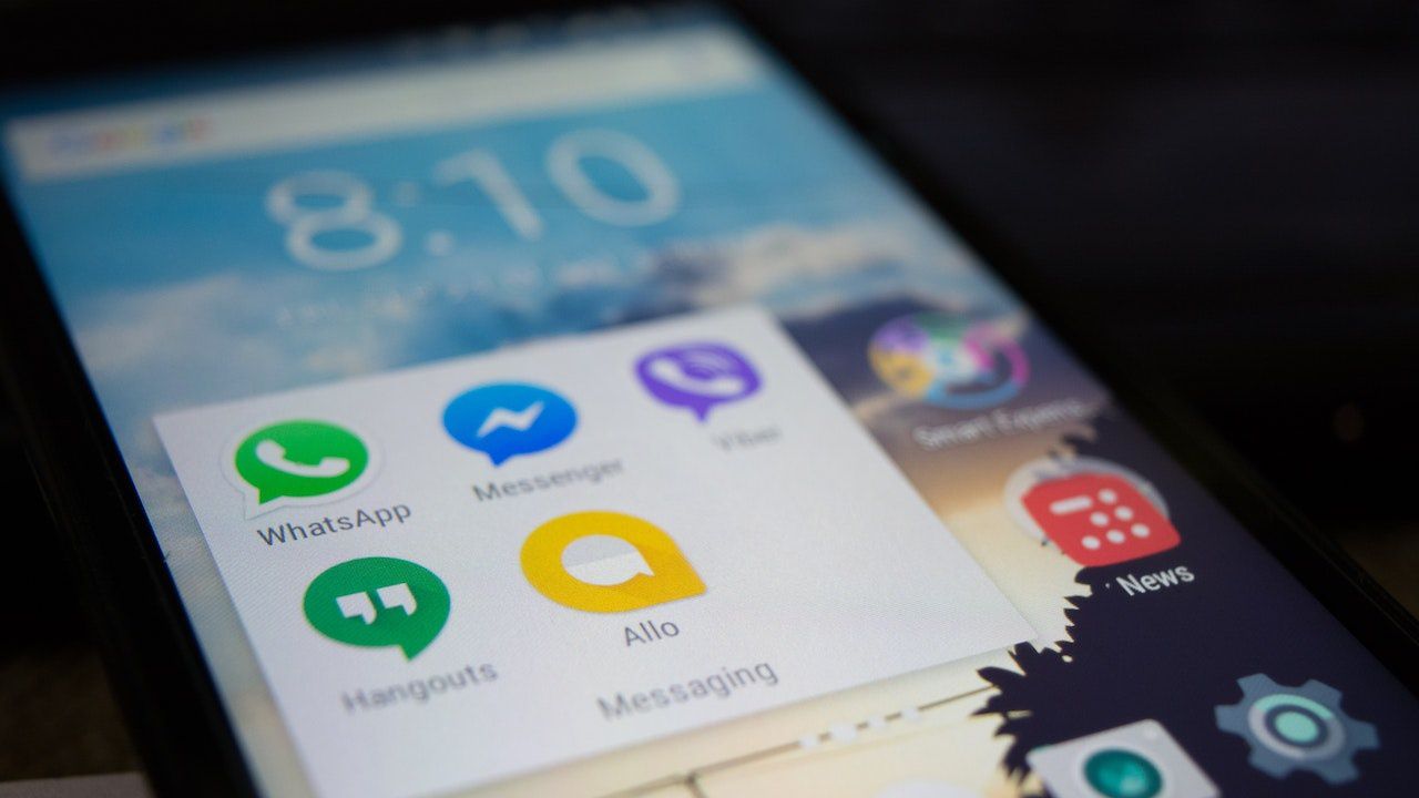Нова услуга: Разписанията на влаковете вече и във Viber