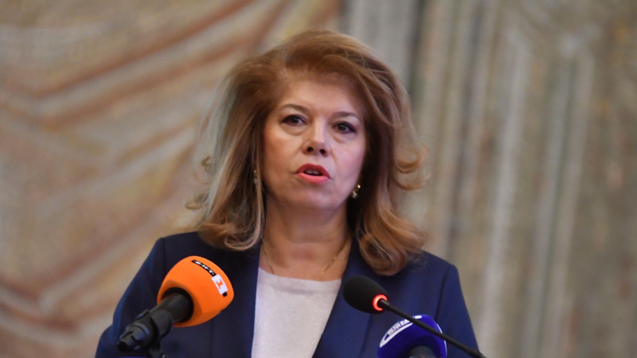 Вицепрезидентът Илияна Йотова: Голямата отговорност за правителство е на Бойко Борисов