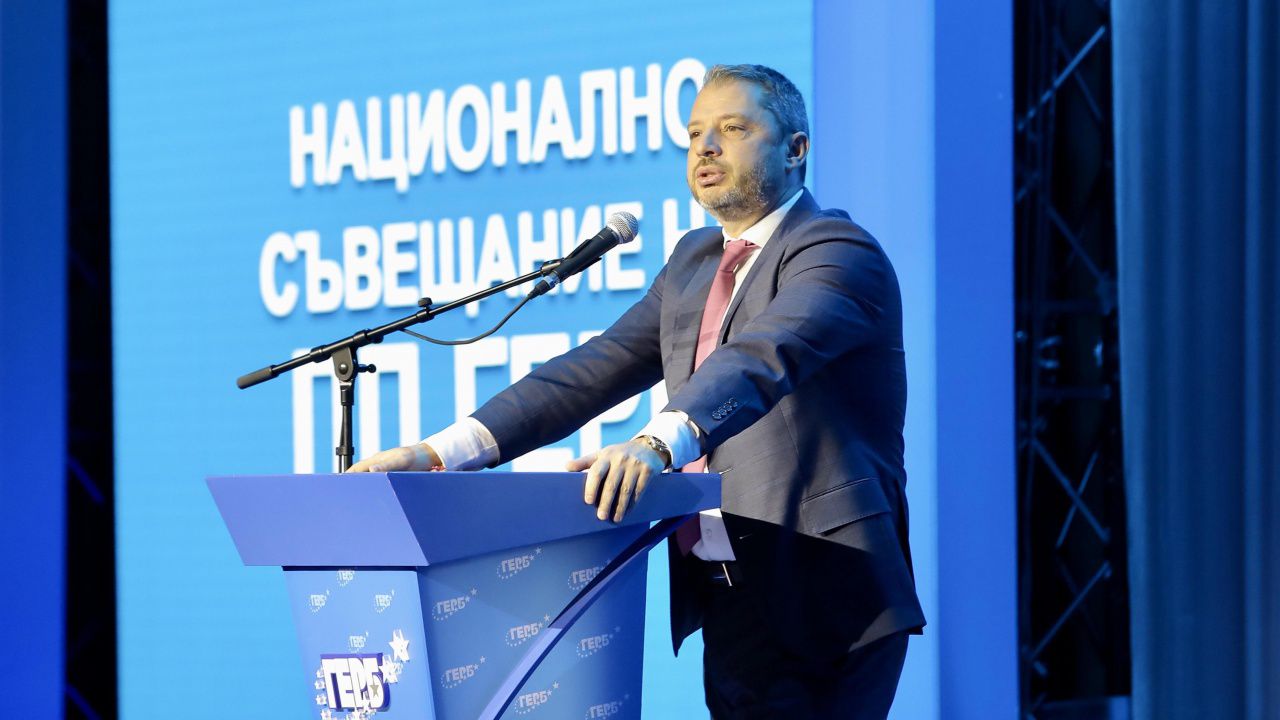 Делян Добрев: Бих изключил и ПП- ДБ от коалицията
