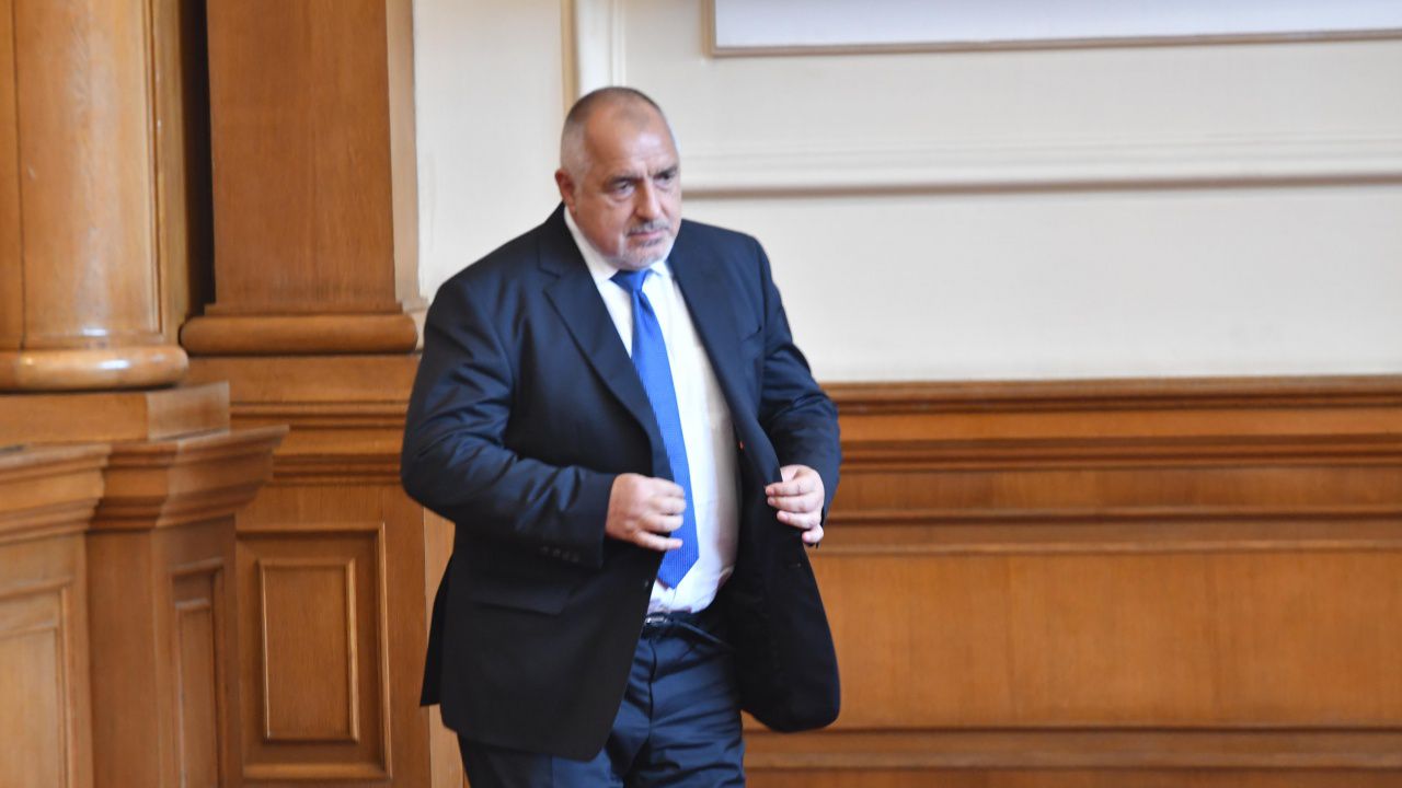 Борисов честити 24 май и поздрави Георги Господинов за успеха му