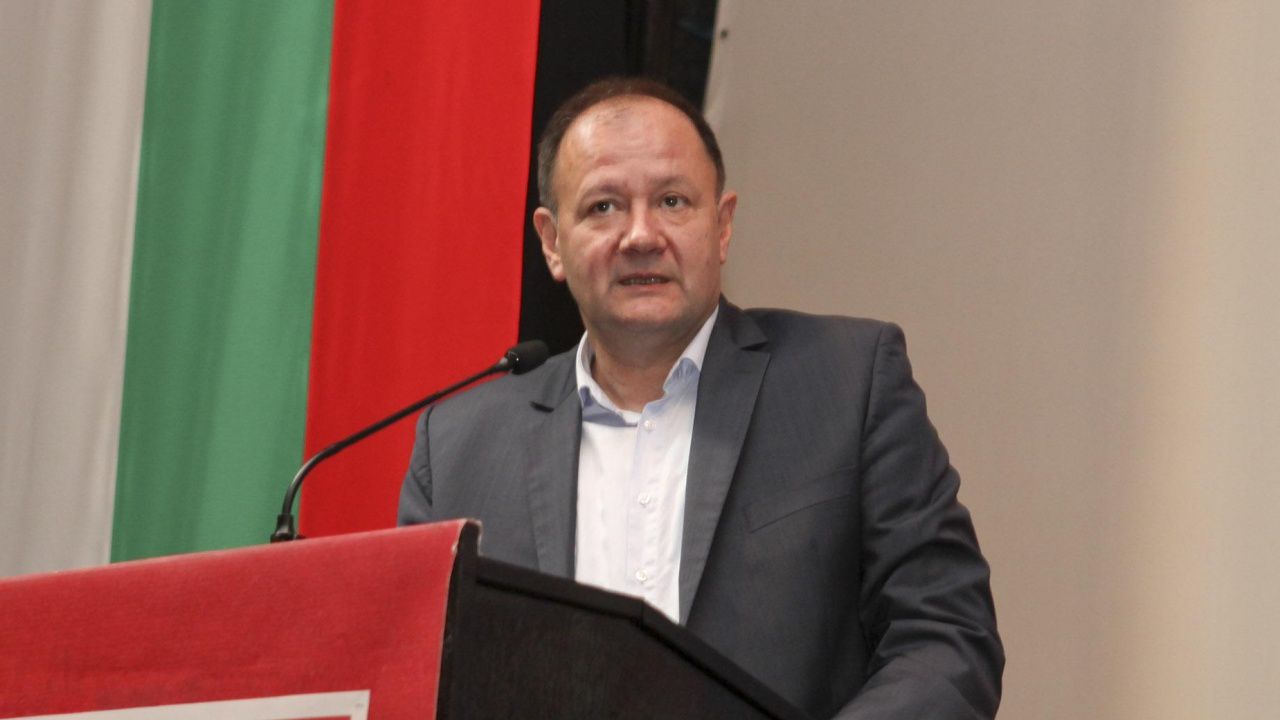 Михаил Миков: В предложените конституционни промени има абсурди