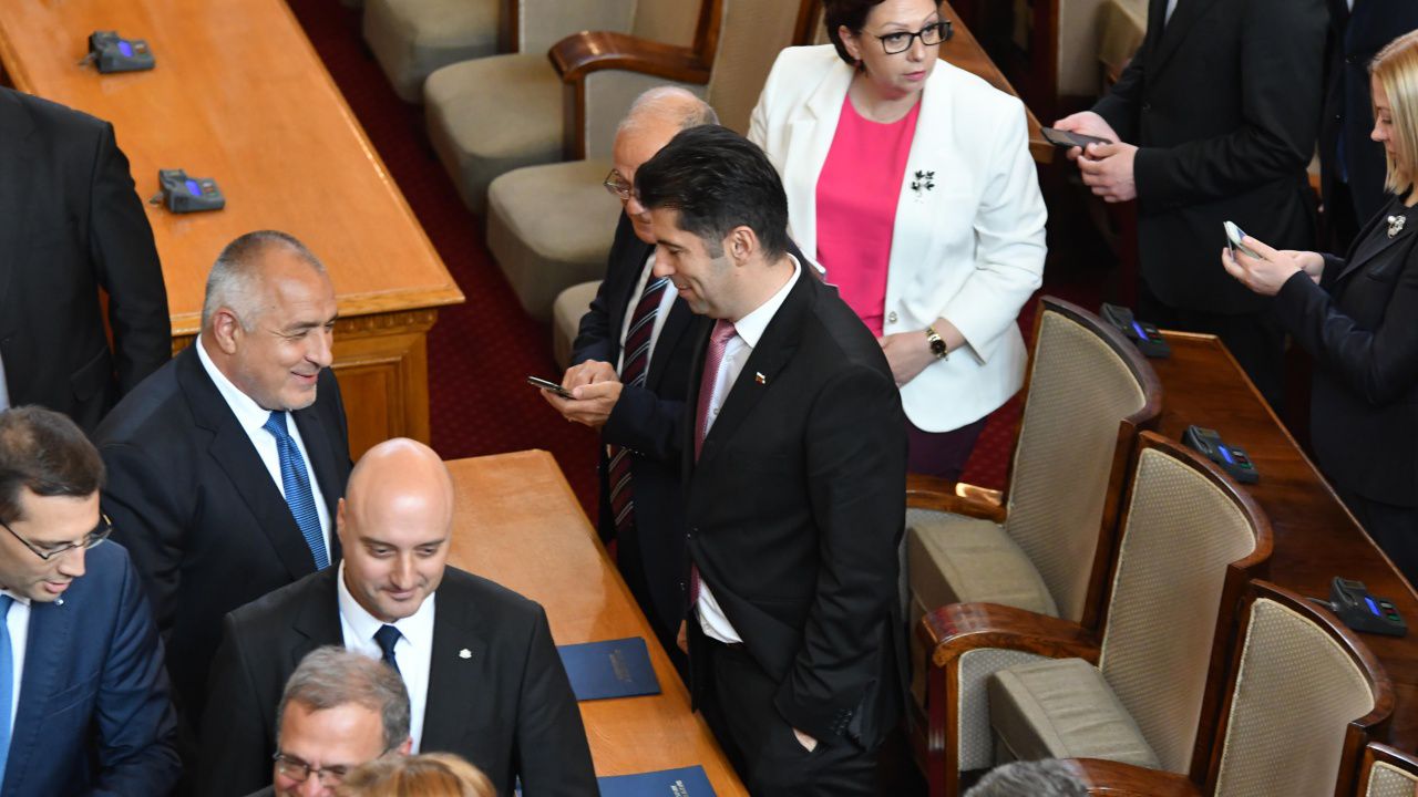 Какво пожелаха за България през новата 2024 г. политическите лидери