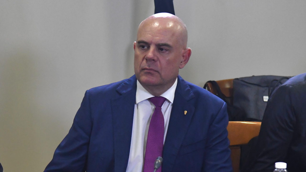 ВАС отхвърли като неоснователна жалбата на Гешев срещу отказа на ВСС да го възстанови като прокурор