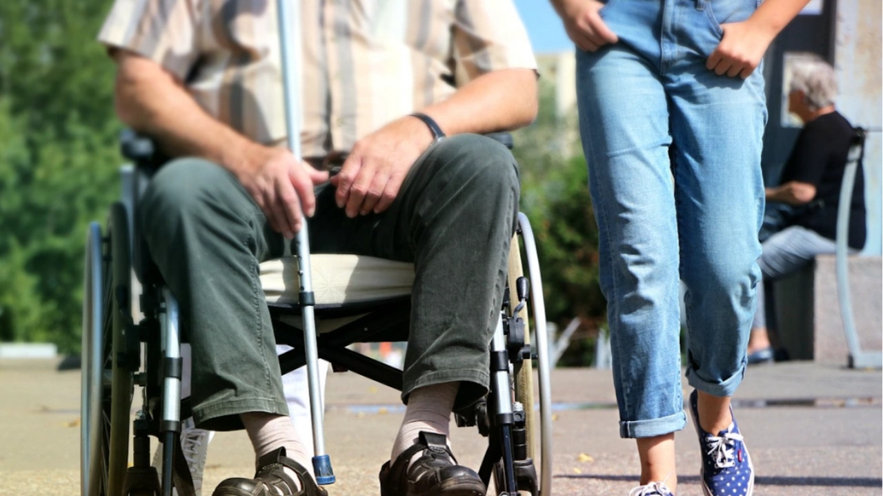 МТСП ще финансира 50 проекта за достъпна жилищна среда за хора с увреждания