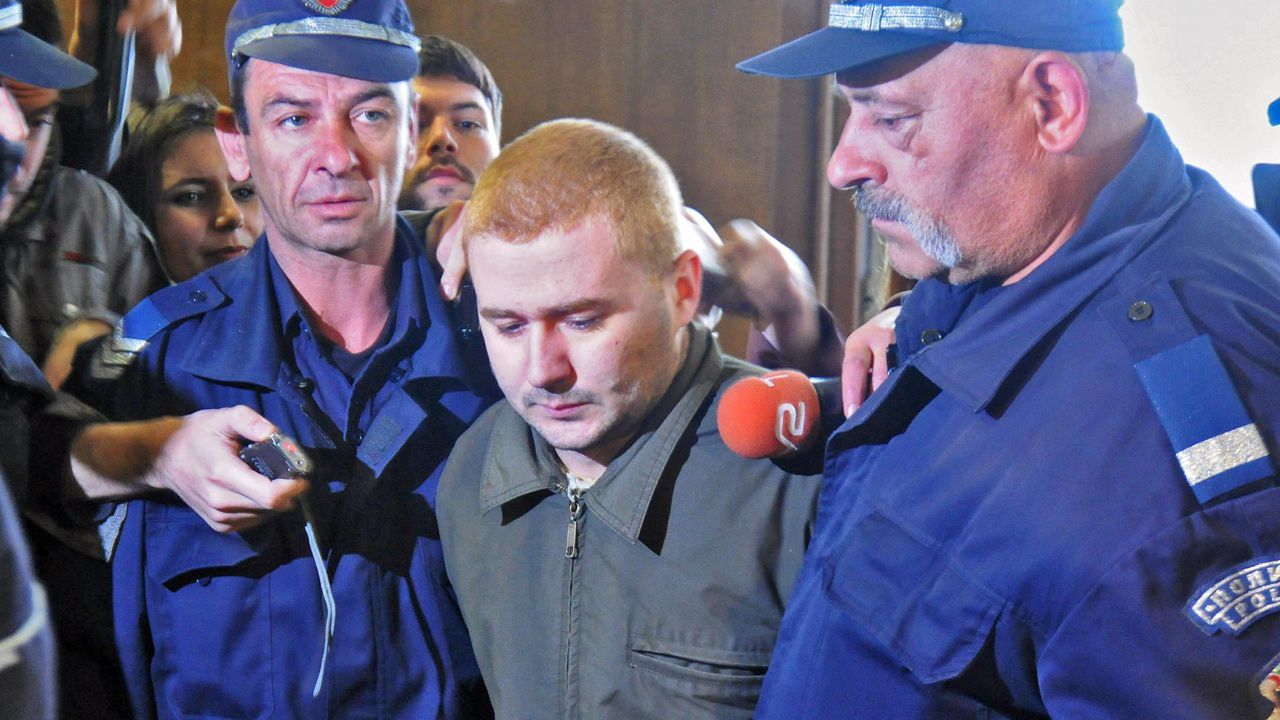 Двойният убиец от „Соло“ пристига утре в България