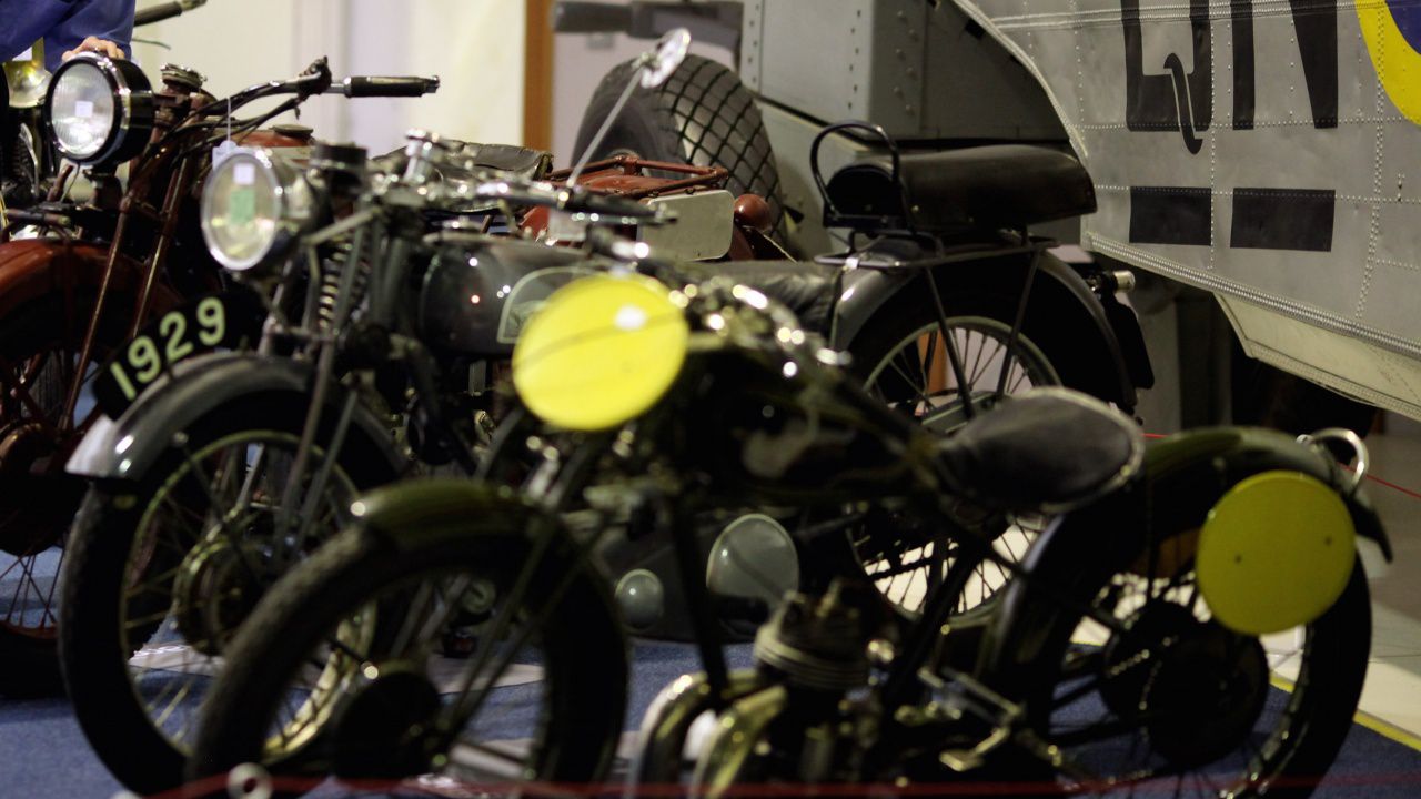 97 – годишен новозеландец бе обявен за най-възрастния моторист в света