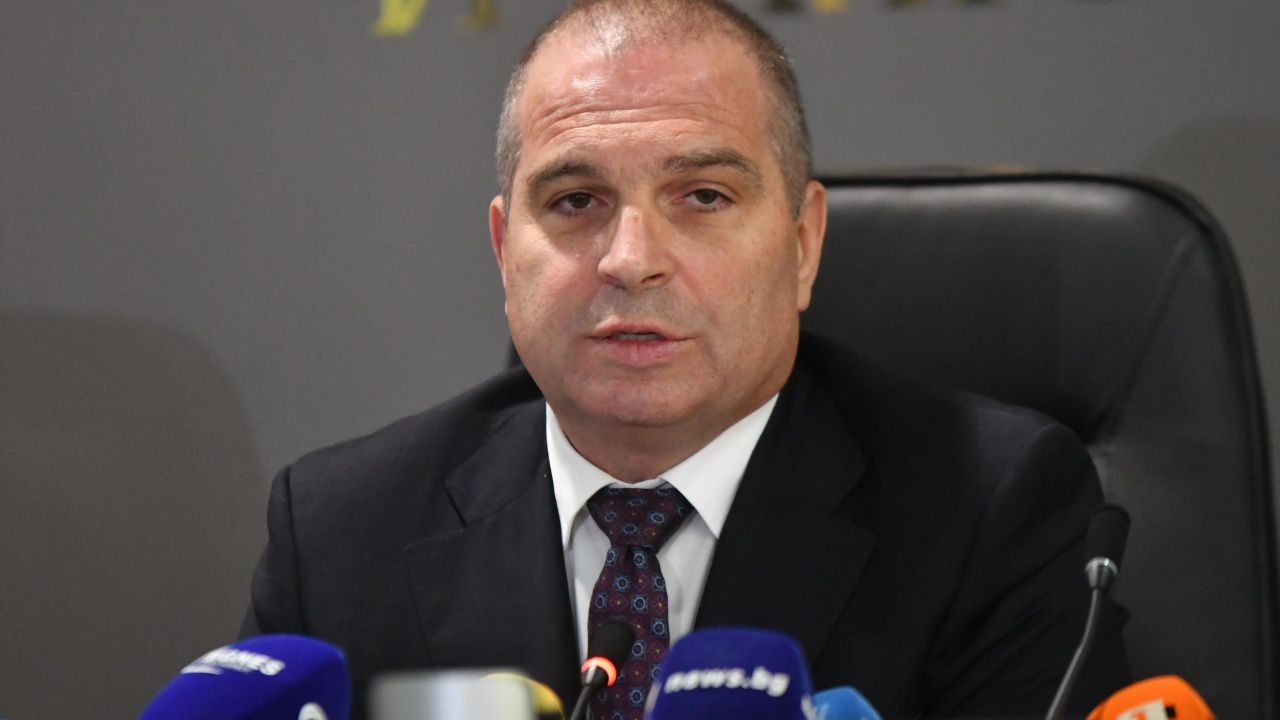 Караджов смята: Комисията за Нотариуса е, за да се потулят следите