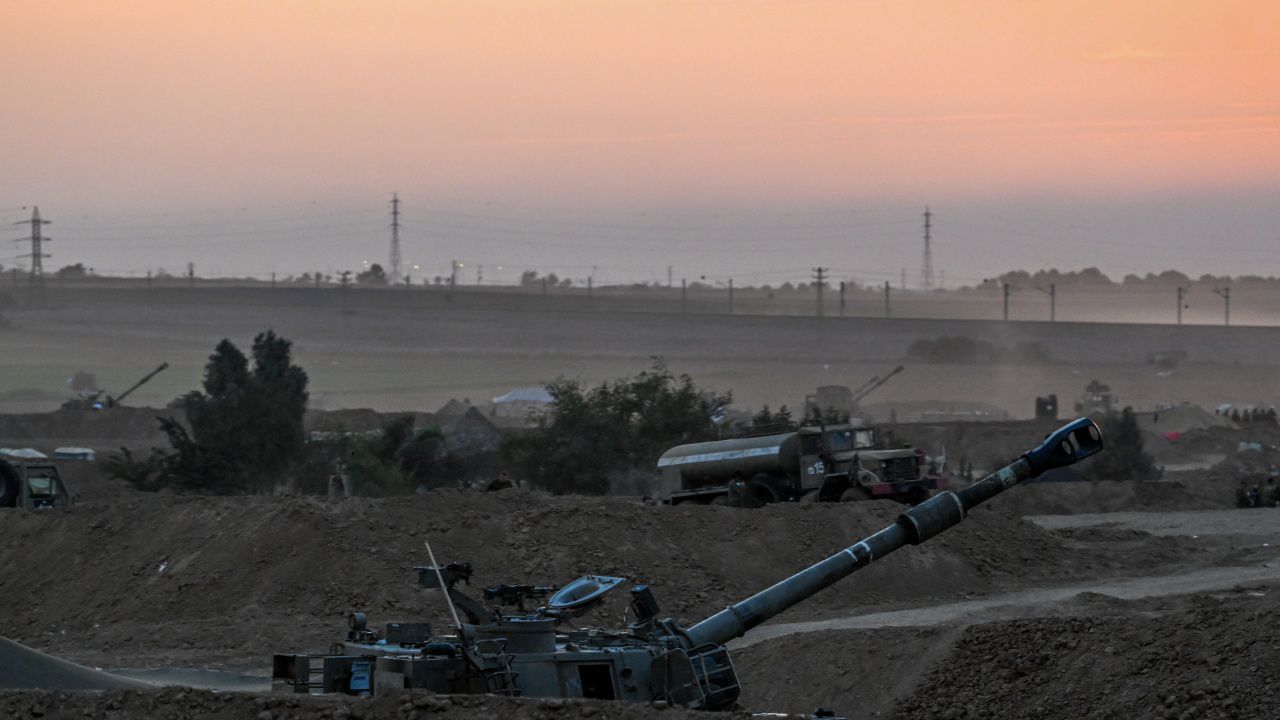Израелската армия обяви, че двама нейни войници са убити в боеве в Газа