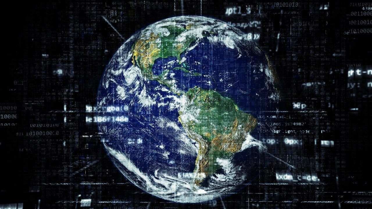 Изобретателят на World Wide Web е загрижен за това, в което се е превърнал интернет