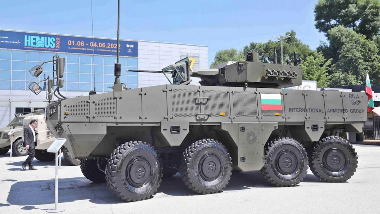 Наесен отваря врати първият български завод за бронирани машини